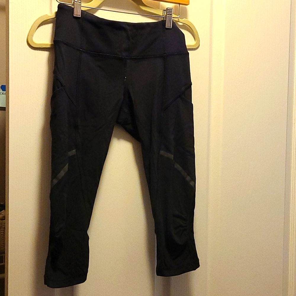 Lululemon speed crops